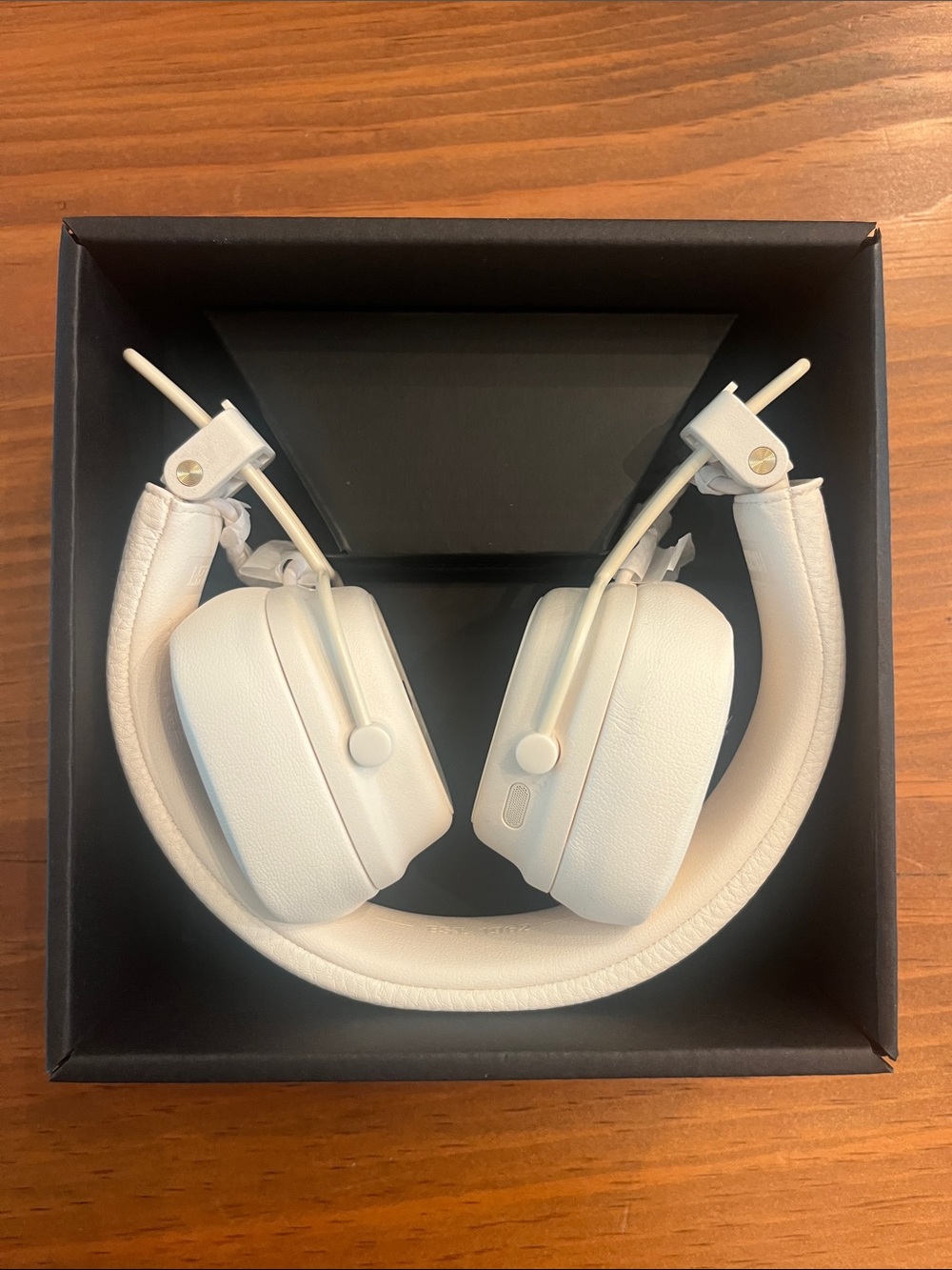 Marshall Major V Headphones - NWT - Picture 4 of 7
